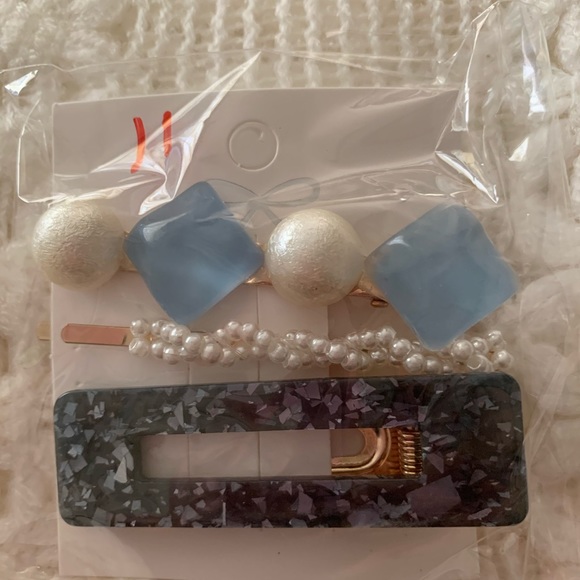 Hair accessories - Picture 7 of 8